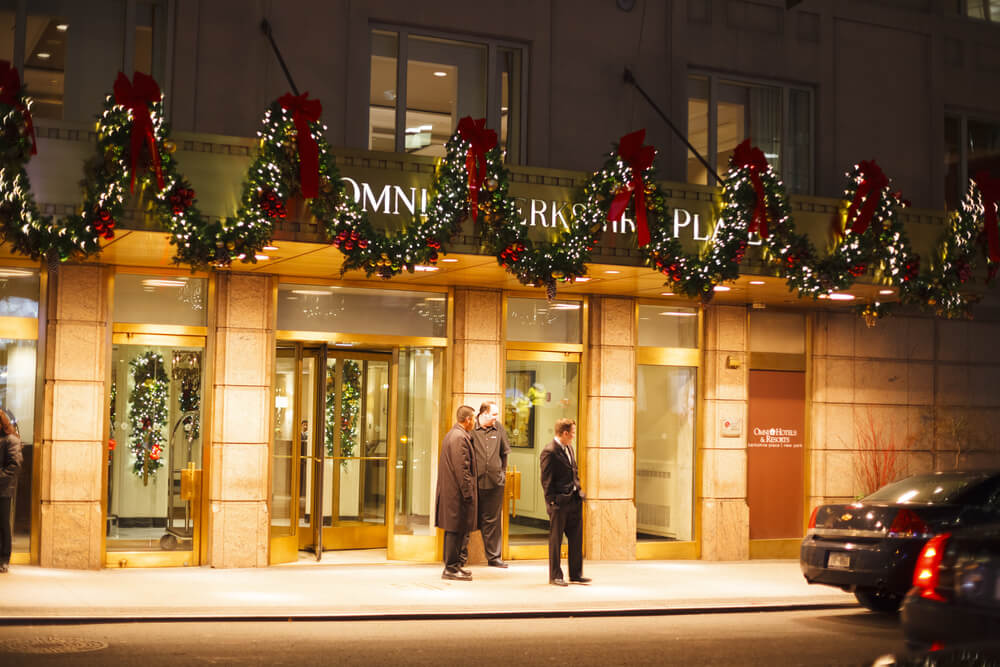5 Insider Tips to Get Your Hotel Ranking High on Google This Holiday Season