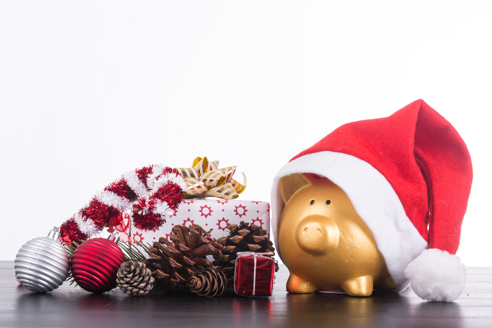 why people spend more during christmas
