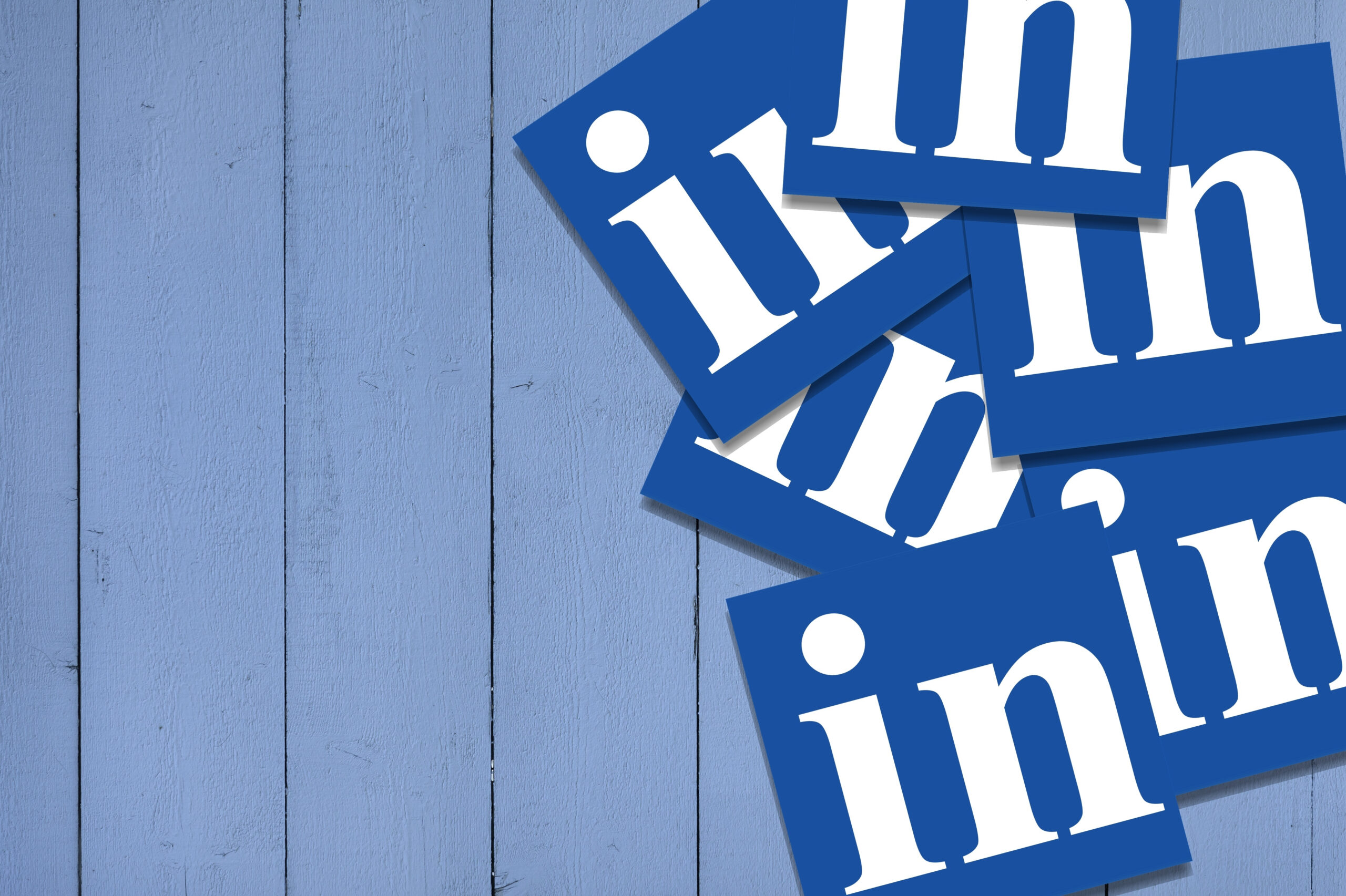 Picturing LinkedIn Perfection: Your Ultimate LinkedIn Image Size Guide
