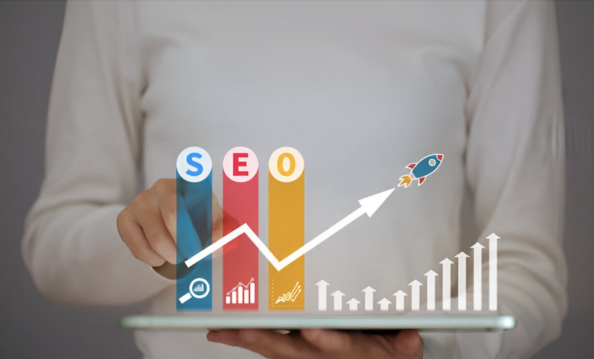person explaining some strategies on pinterest seo